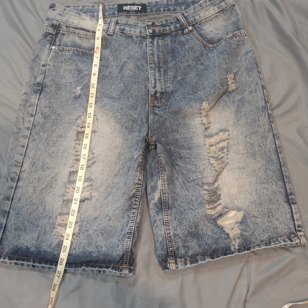 Men's Distressed Blue Denim Shorts Size 38 Used